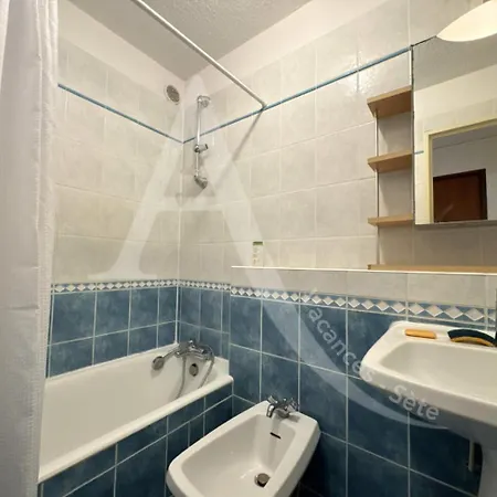 T2 1ere Ligne Mer, Pkg, Wi-fi, Direct Plages * Sète