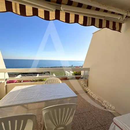 Apartment T2 1ere Ligne Mer, Pkg, Wi-fi, Direct Plages